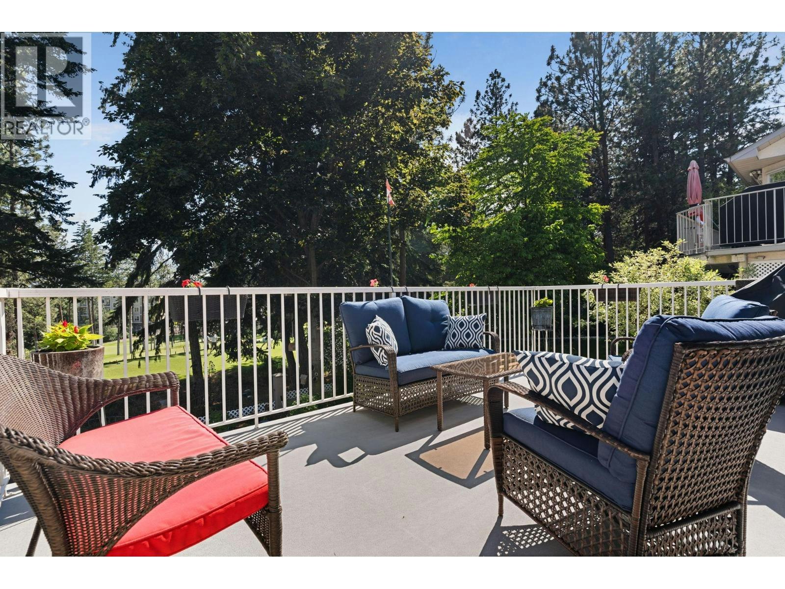 2211 Shannon Woods Place, West Kelowna, BC, V4T 2L9