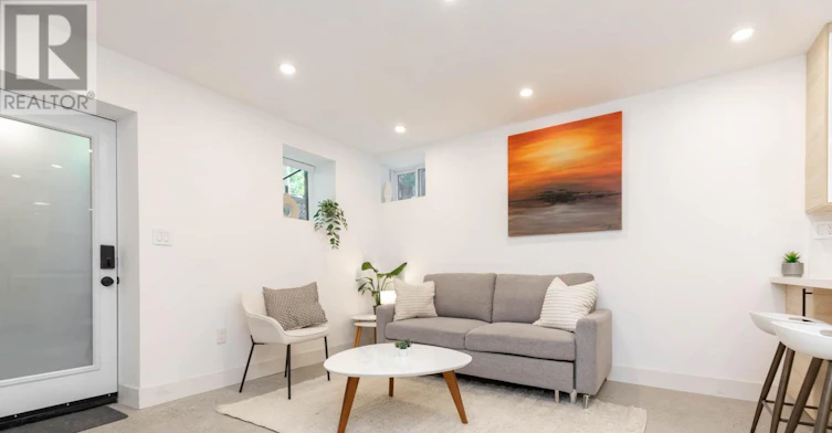 LOWER-55 Dearbourne Avenue, Toronto, ON, M4K 1M6 - 3