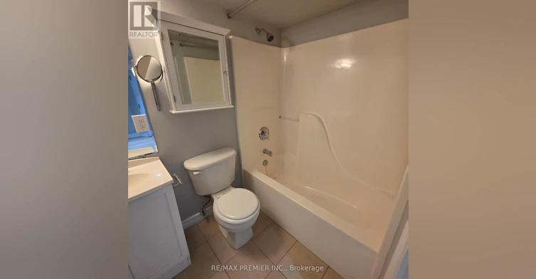 1487 King Street, Toronto, ON, M6K 1J4 - 11