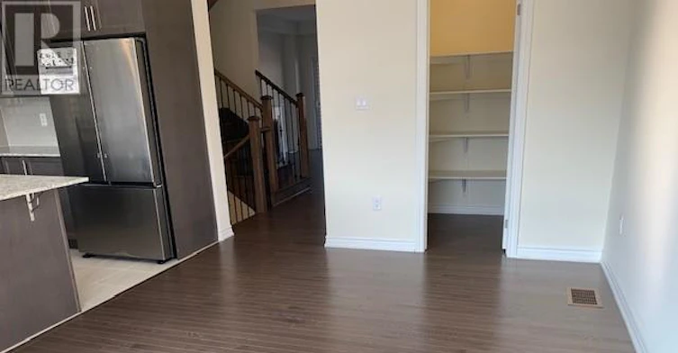 72 Coolhurst Avenue, Brampton, ON, L7A 5L9 - 6