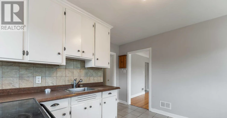 3-1086 Apolydor Avenue, Ottawa, ON, K1H 8A9 - 13