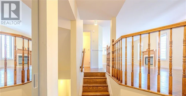 1205 Clyde Avenue, Ottawa, ON, K2C 1Y3 - 4