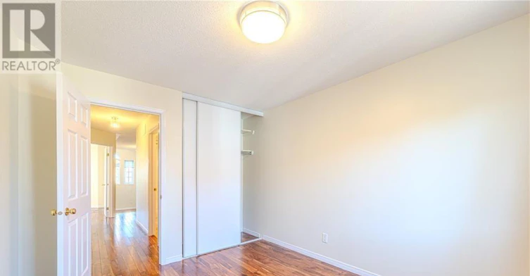 1205 Clyde Avenue, Ottawa, ON, K2C 1Y3 - 20