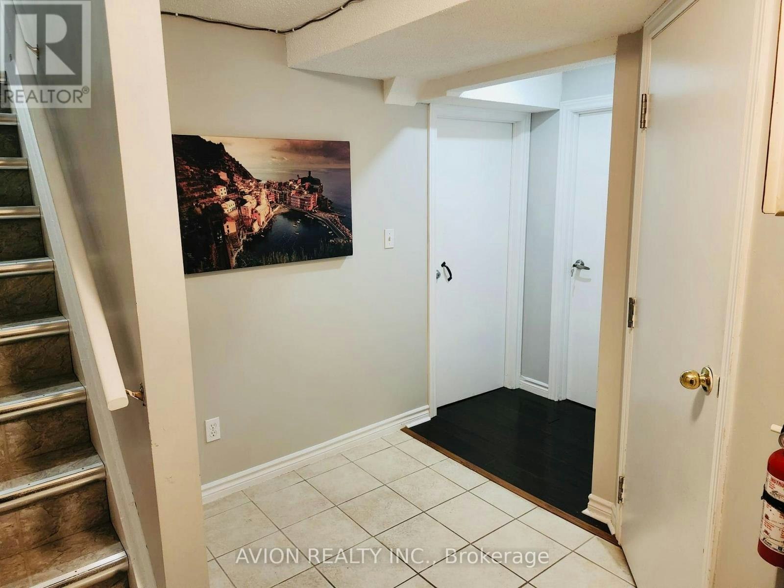 BASEMENT-15 Saintsbury Square, Toronto, ON, M1V 3K1 - 9