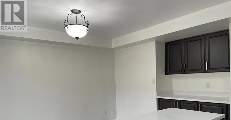 UPPER-11 Etienne Street, Toronto, ON, M1L 0A2 - 8