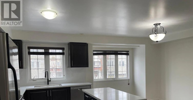 UPPER-11 Etienne Street, Toronto, ON, M1L 0A2 - 7