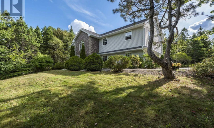 15 Bingham Drive