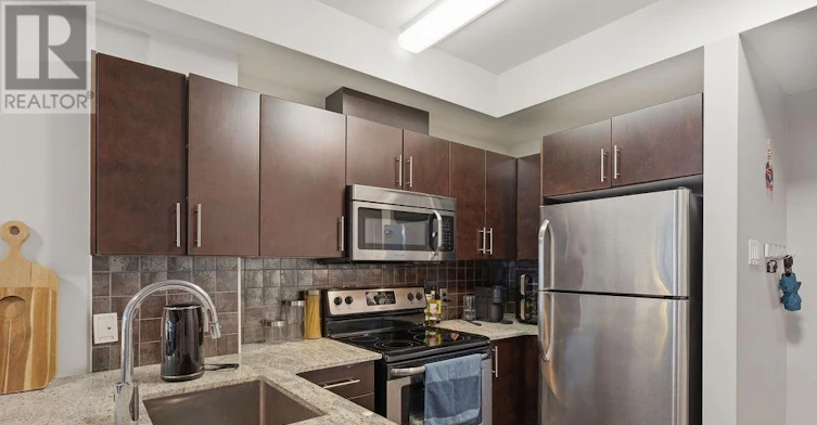 1406-242 Rideau Street, Ottawa, ON, K1N 0B7 - 4