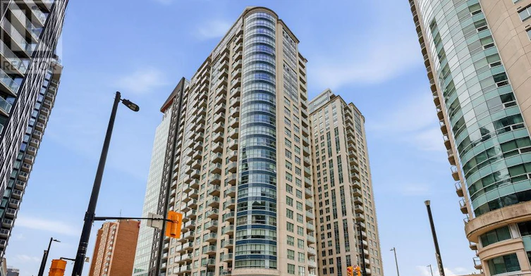 1406-242 Rideau Street, Ottawa, ON, K1N 0B7