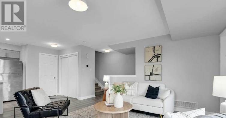 512 Pilot Private, Ottawa, ON, K2S 0S4 - 5