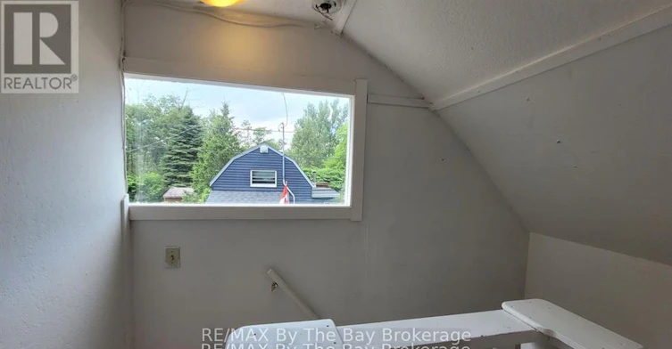 23 Glen Street, Wasaga Beach, ON, L9Z 2K5 - 20