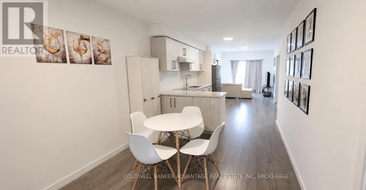 20 Waterleaf Trail, Welland, ON, L3C 1T9 - 3