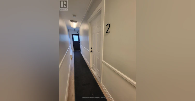 2-965 Eglinton Avenue W, Toronto, ON, M6C 2C4 - 12