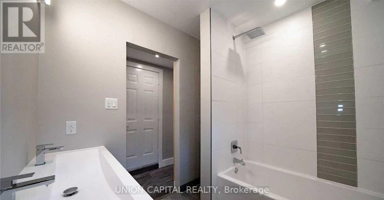 BASEMENT-37 Roughley Street, Bradford West Gwillimbury, ON, L3Z 3B3 - 5