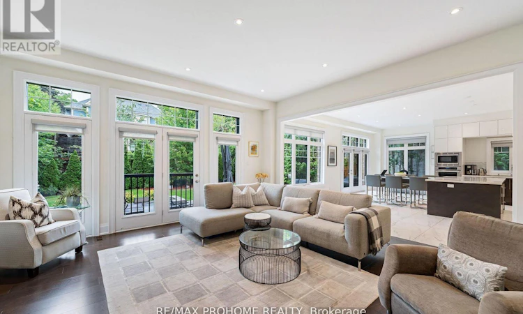 17 Alma Walker Way