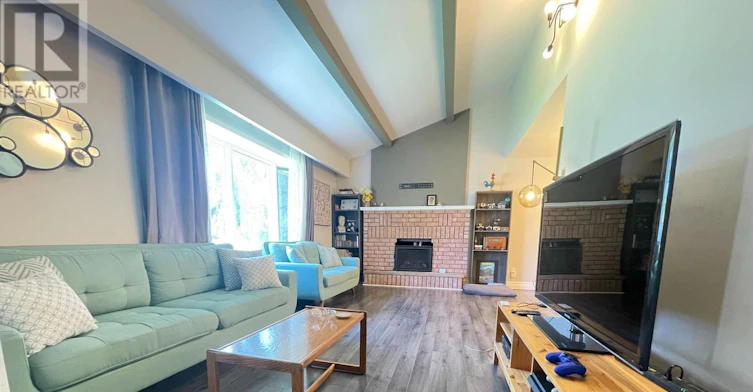 UPPER-23 Townley Street, Clearview, ON, L0M 1P0 - 2