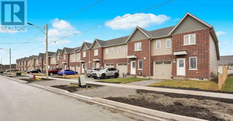 352 Alberta Street, Welland, ON, L3B 0K5 - 2