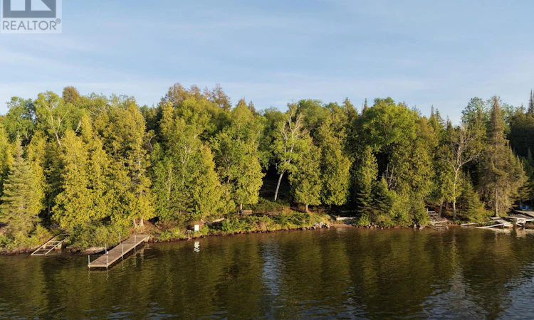 1504 Hemlock Island