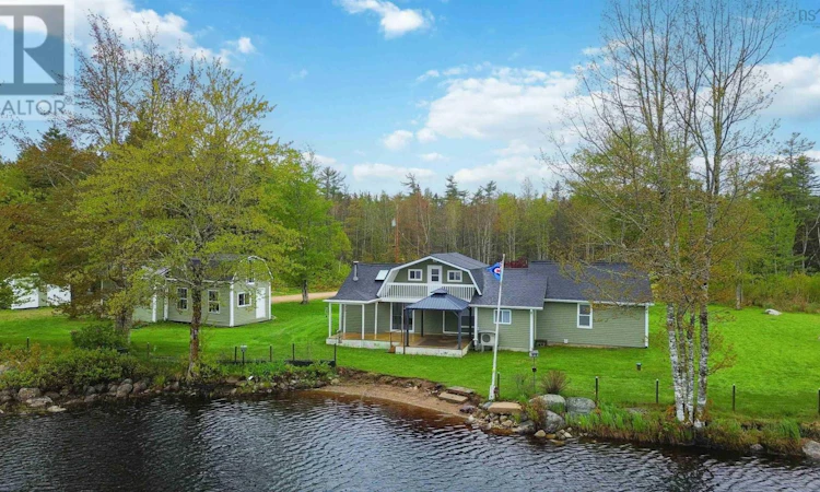 244 Lake Road East