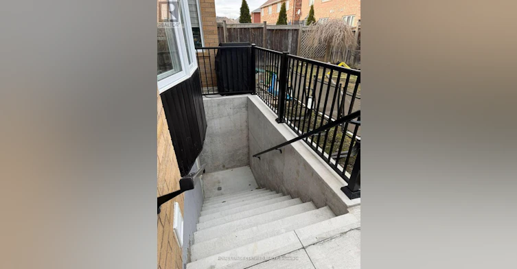 BSMT-721 Scott Boulevard, Milton, ON, L9T 0X9 - 3