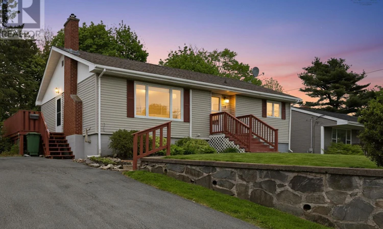 13 Belle Vista Drive