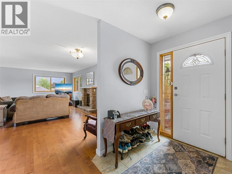 10911 Lehmann Road, Lake Country, BC, V4V 1N9 - 16
