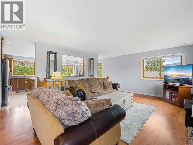 10911 Lehmann Road, Lake Country, BC, V4V 1N9 - 15