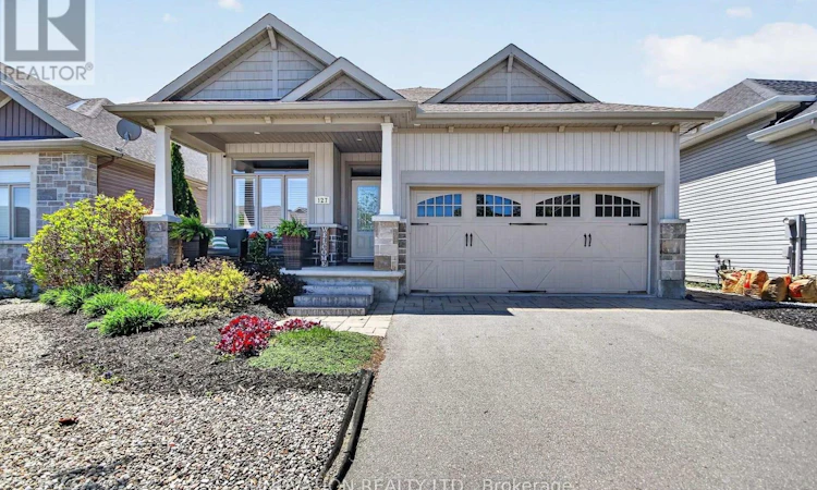 127 Elfin Grove