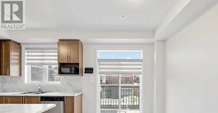 24 Sissons Way, Markham, ON, L6B 1R2 - 12