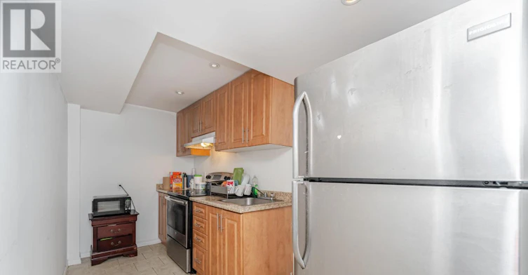 82 Twin Pines Crescent N, Brampton, ON, L7A 1M8 - 6