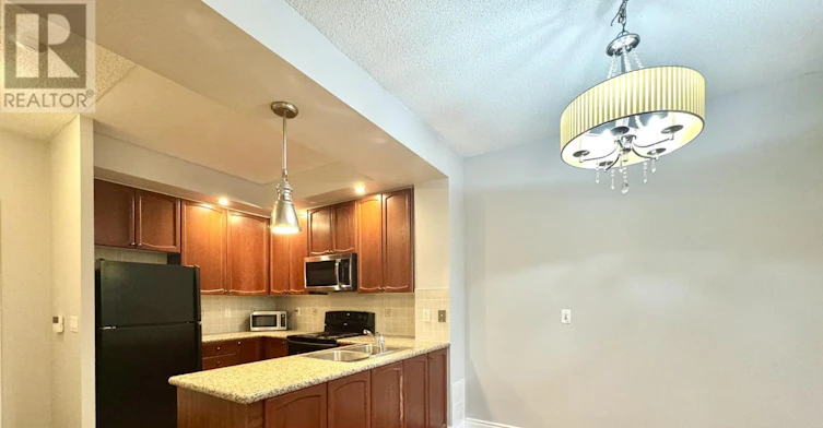 131-33 Cox Boulevard, Markham, ON, L3R 8A6 - 3
