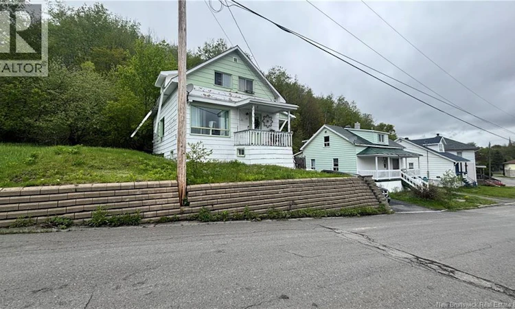 17 Daigle Street
