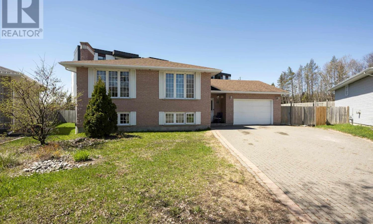 215 Linden Court