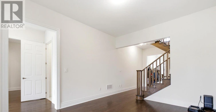 278 Danny Wheeler Boulevard, Georgina, ON, L4P 0J9 - 8