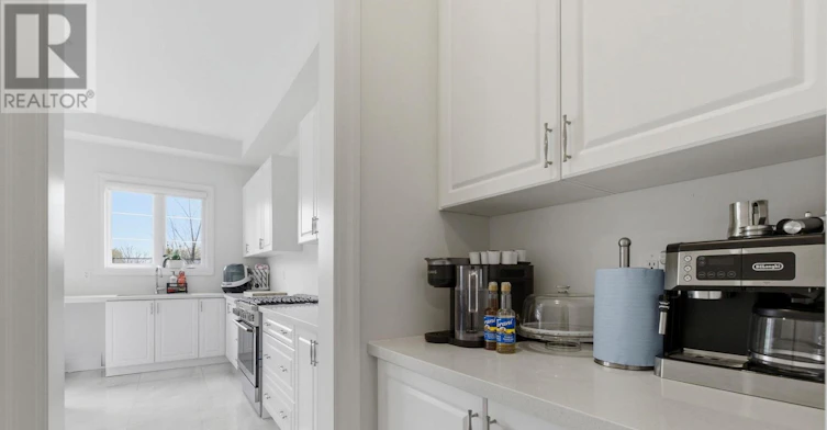278 Danny Wheeler Boulevard, Georgina, ON, L4P 0J9 - 16