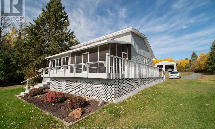 20 Dubois Road N