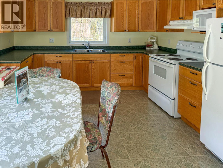 913 Sixth Street, Nelson, BC, V1L 2Z4 - 15
