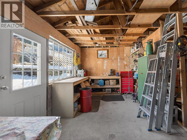 913 Sixth Street, Nelson, BC, V1L 2Z4 - 24