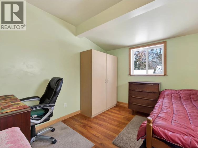 913 Sixth Street, Nelson, BC, V1L 2Z4 - 18