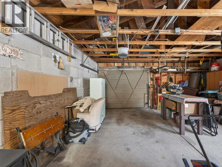 913 Sixth Street, Nelson, BC, V1L 2Z4 - 25