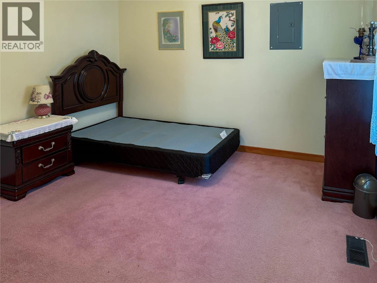 913 Sixth Street, Nelson, BC, V1L 2Z4 - 16