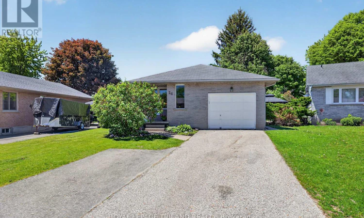 24 Farmington Avenue