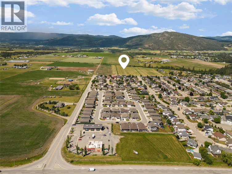 2049 Okanagan Street, Armstrong, BC, V4V 0B7 - 9