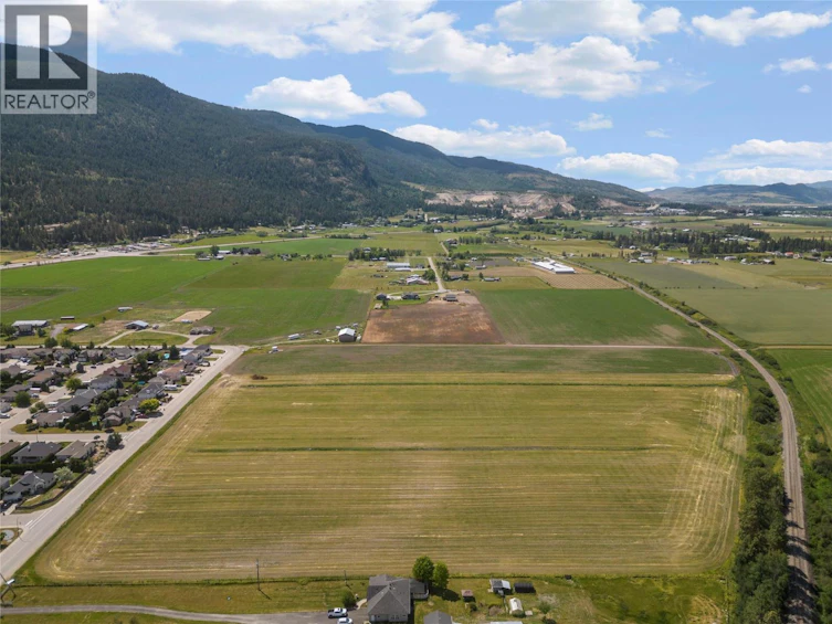 2049 Okanagan Street, Armstrong, BC, V4V 0B7