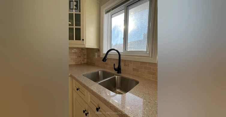 UPPER-771 Krosno Boulevard, Pickering, ON, L1W 1G5 - 3
