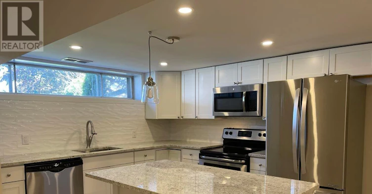 BSMT-771 Krosno Boulevard, Pickering, ON, L1W 1G5