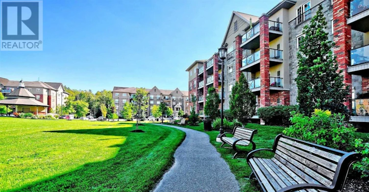 303-39 Ferndale Drive S, Barrie, ON, L4N 5W9 - 18