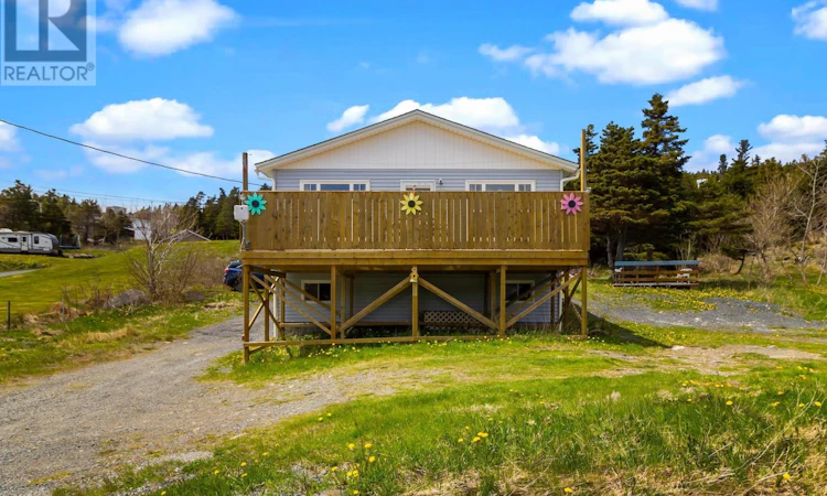 90 Freshwater Crescent