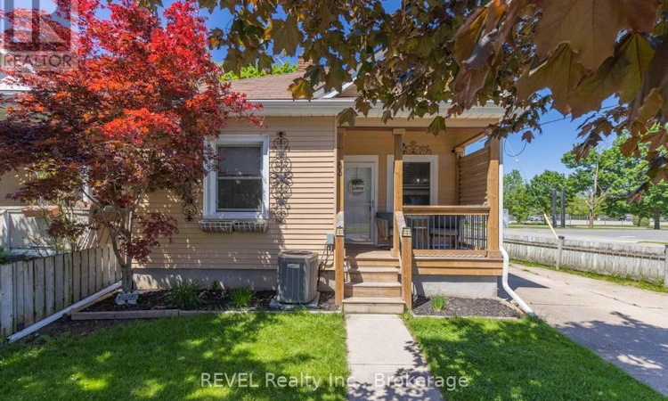 83 Rodman Street