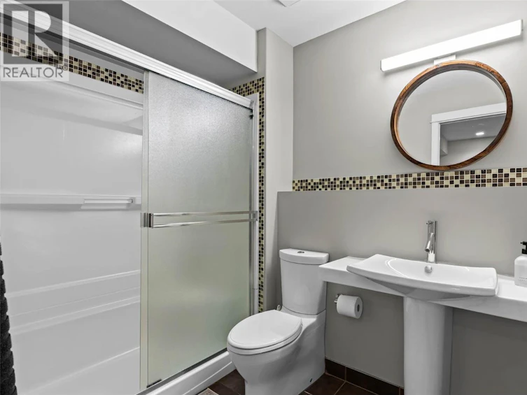 1458 Pacific Way, Kamloops, BC, V2E 0A4 - 30